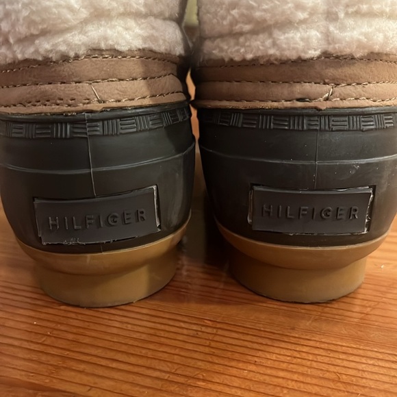 Tommy Hilfiger Dark Brown Roana Winter Duck Booties Women's Size 7M - Picture 6 of 10